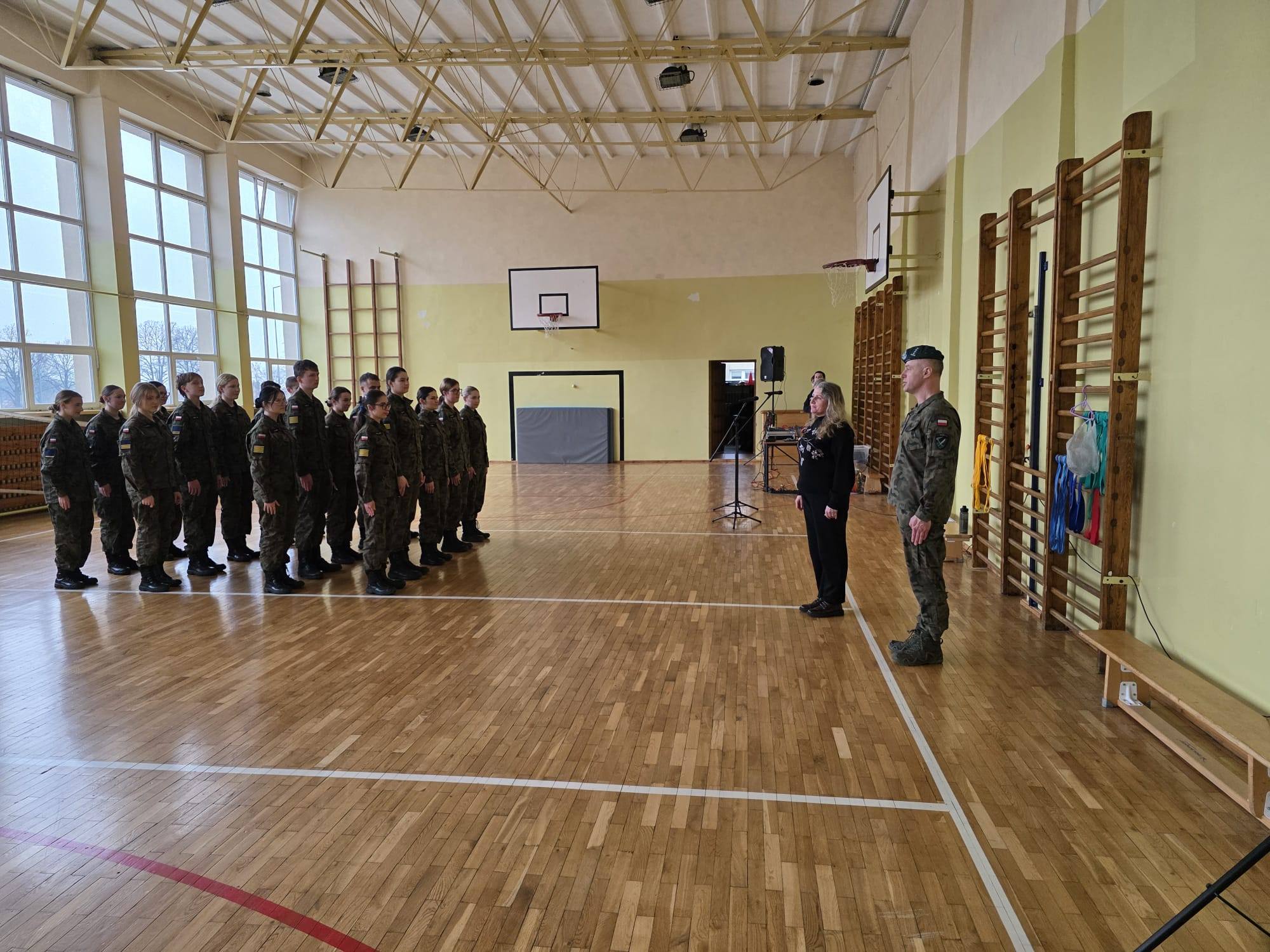  Kolejne awanse w klasach...