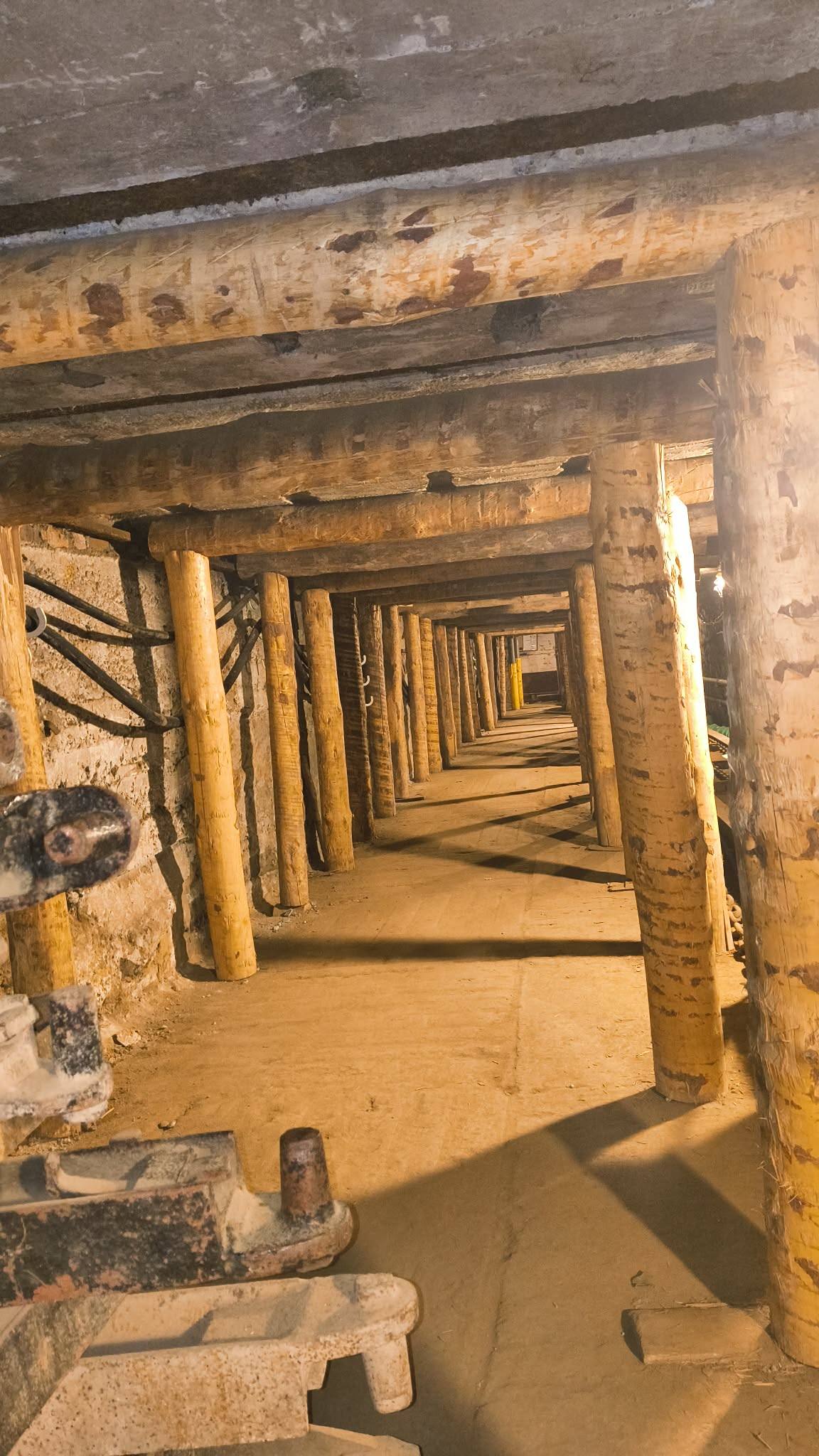  Sztolnia Górnicza w Branż...